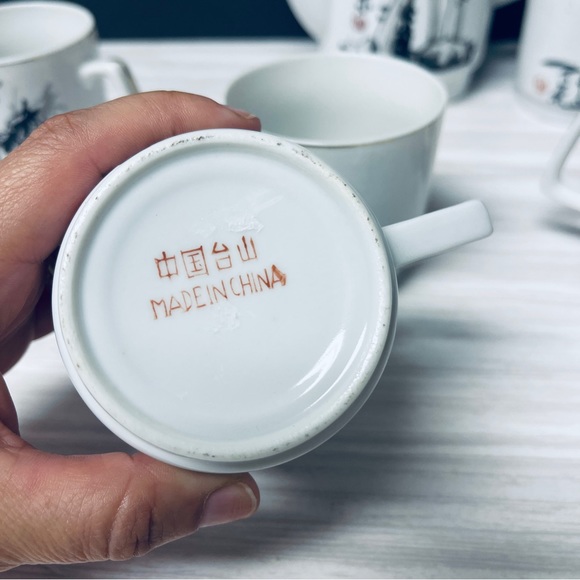 Vintage Japanese Saki Tea Pot Porcelain 6 Cups Set Gold Trim Bamboo - Picture 5 of 12